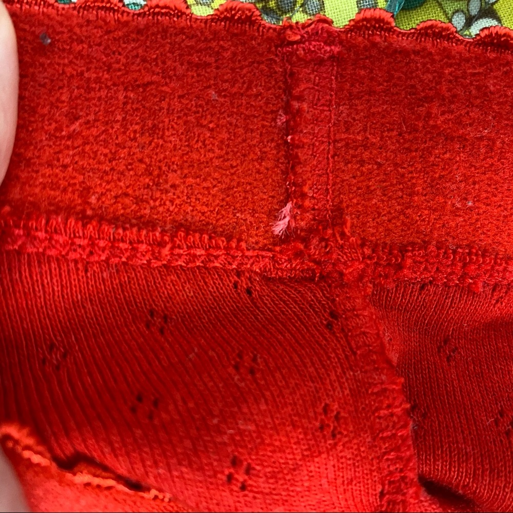 SAVAGE x FENTY Red Long Sleeve Crop Top L - Picture 10 of 10